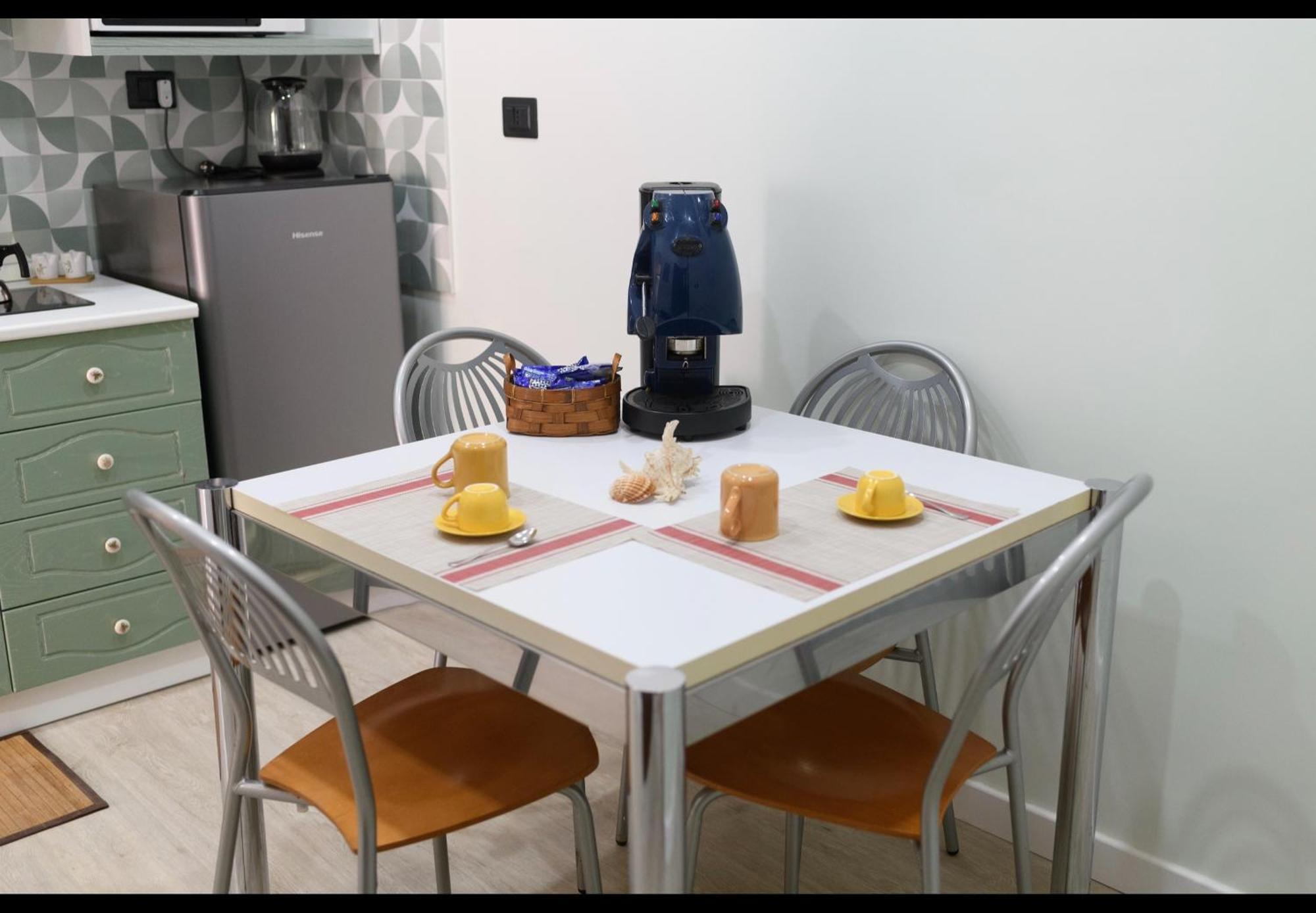 Gli Scacchi Apartments-King-Centro Storico Pizzo Экстерьер фото