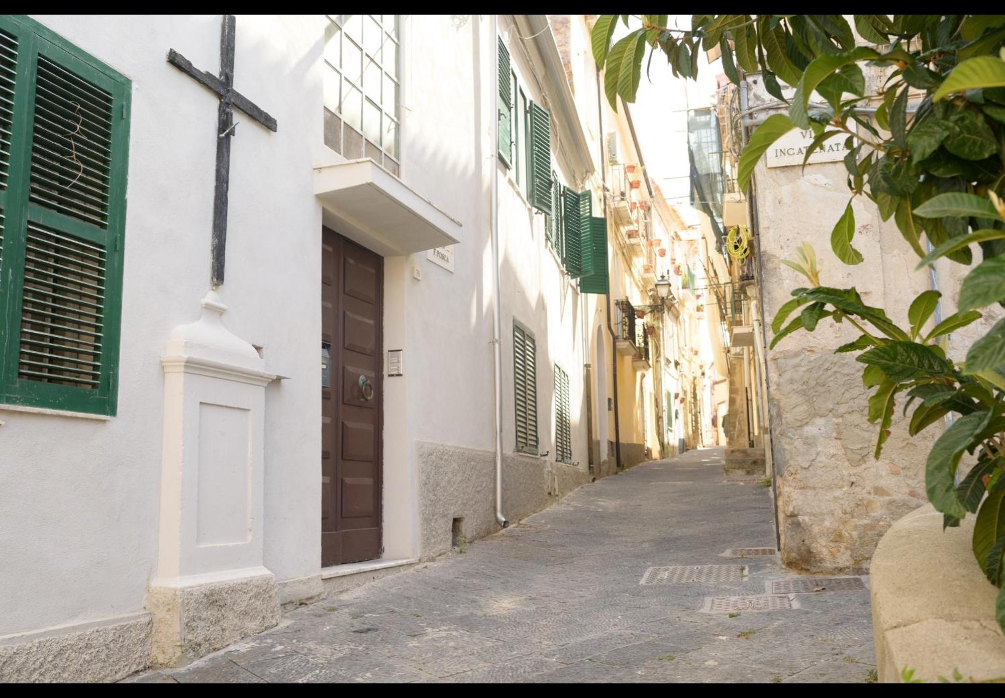 Gli Scacchi Apartments-King-Centro Storico Pizzo Экстерьер фото