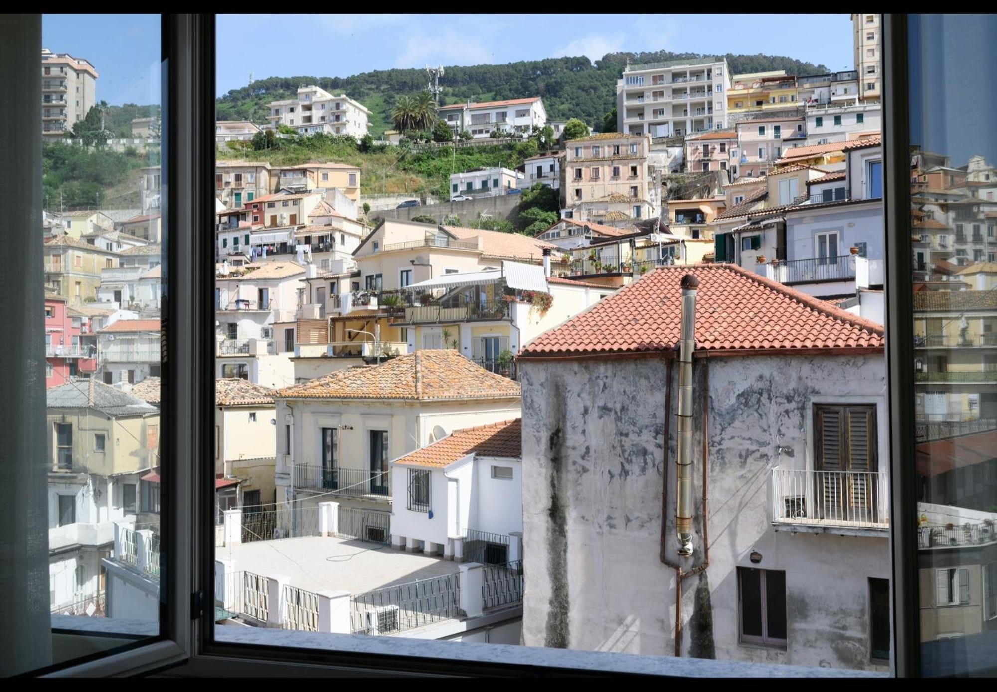 Gli Scacchi Apartments-King-Centro Storico Pizzo Экстерьер фото
